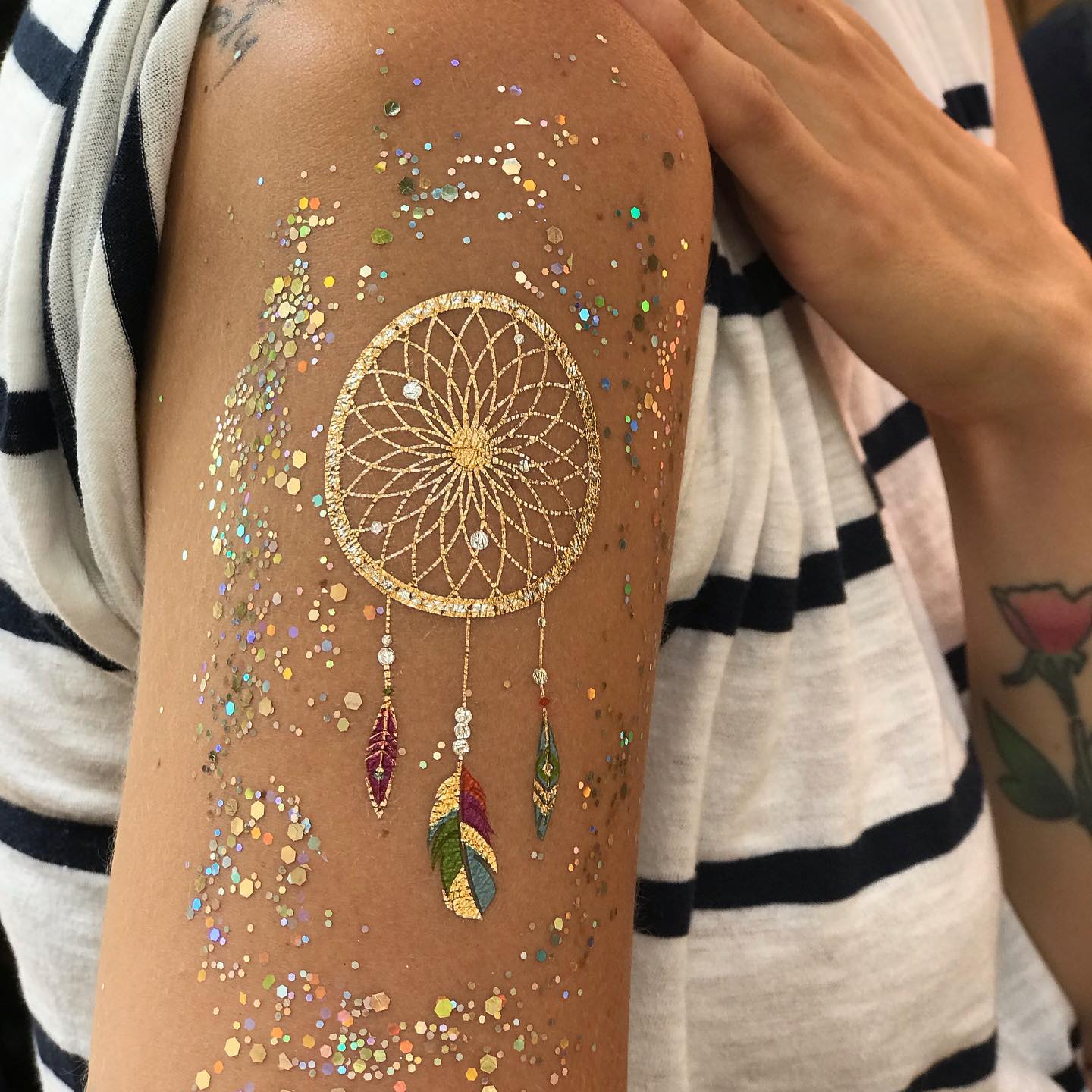 Glitter Dreamcatcher Tijdelijke Tattoo op Arm