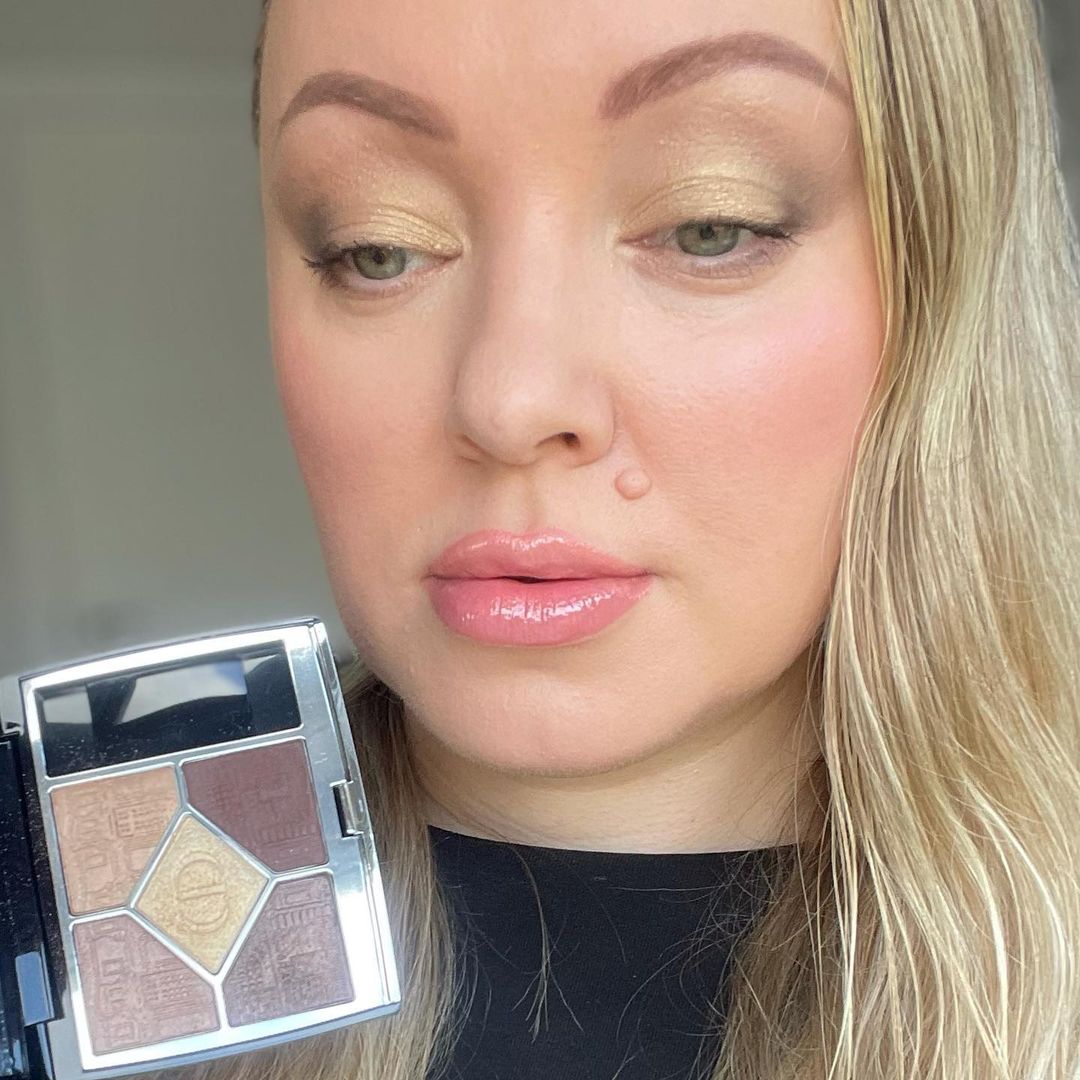 Vrouwelijke Dior Vakantie Make-up