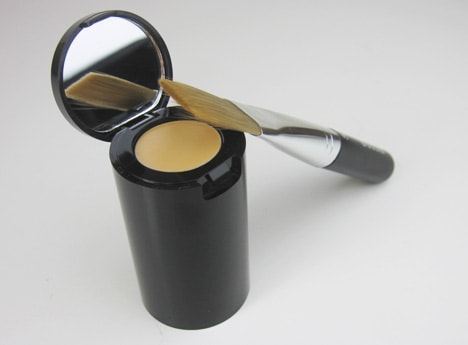 Stila Stay All Day Foundation en Concealer 