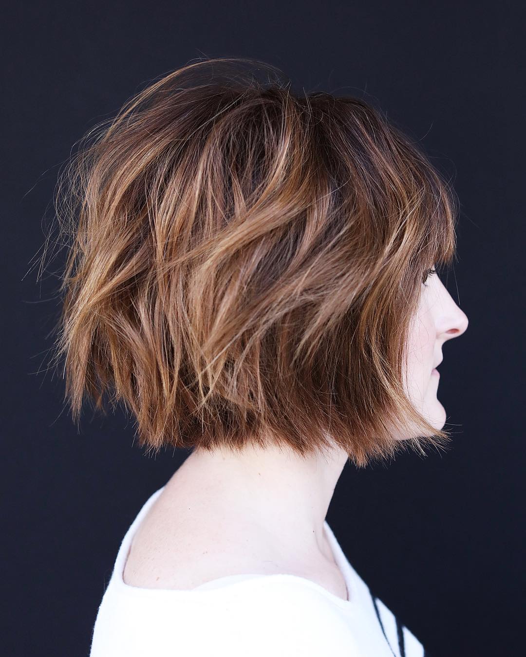 Shaggy Caramel Brown Bob met scheermesjes