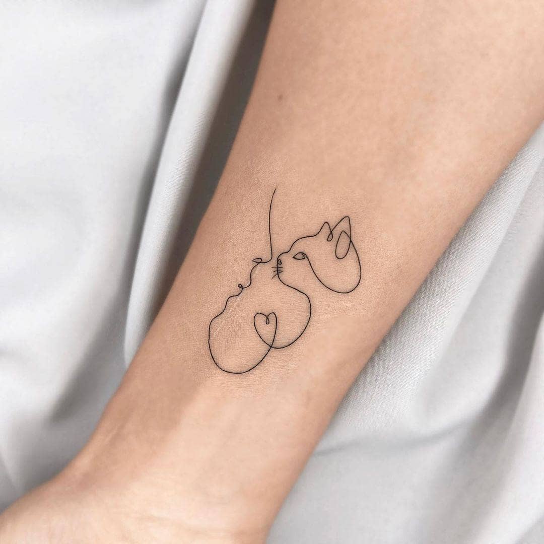 Raadselachtige minimalistische kat Tattoo