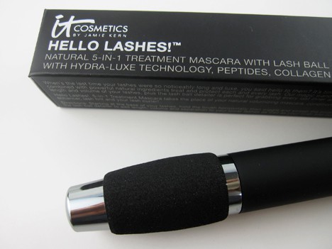 Bekijk Hello Lashes van dichterbij! 5-in-1 Vervolmakende Mascara