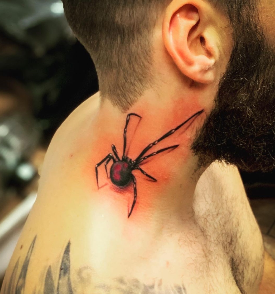 Side Neck 3D Spider Tattoo voor mannen