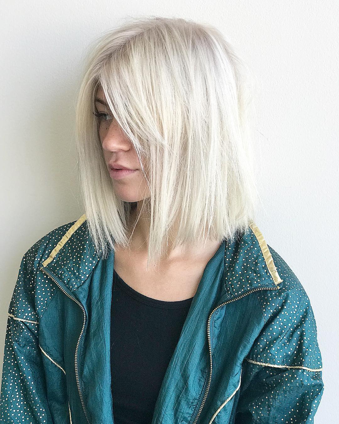 Piekerige Witte Blonde Lob