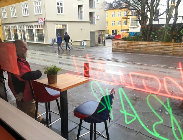 De Lebowski Bar in IJsland