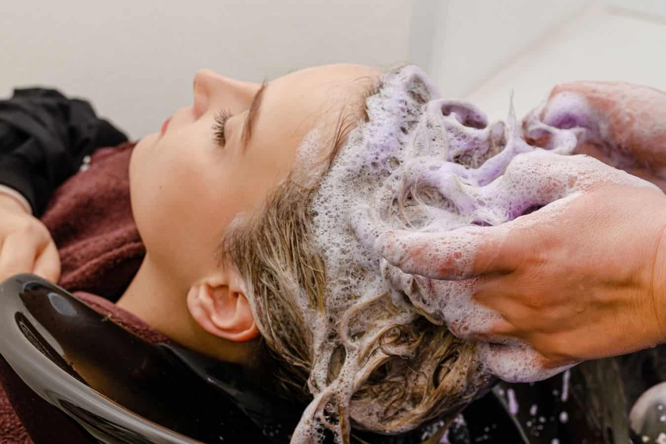 Hoe vaak moet ik Purple Shampoo gebruiken