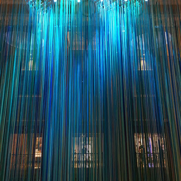 Het palazzo Las Vegas Another Sky kunst installatie zijden lint sculptuur 