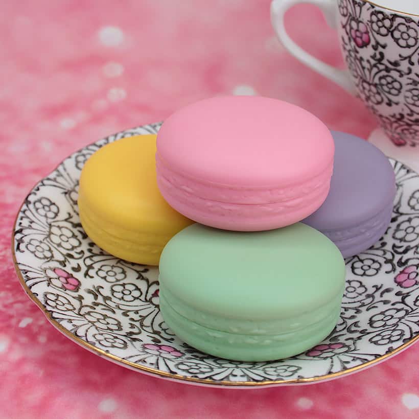 Het is Skin Macaron lippenbalsem in aardbei