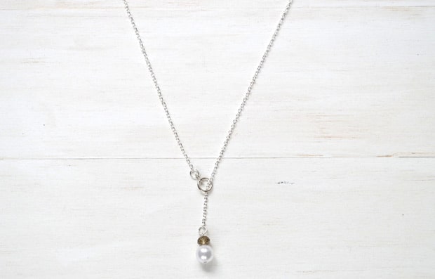 easy-DIY-project-Pearl-Lariat-Ketting-14