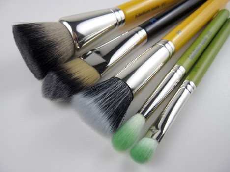 bdellium tools - Antibacteriële Make-up Brush review